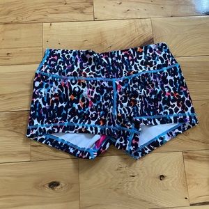 Peachy Athletic, peachy fit shorts, M